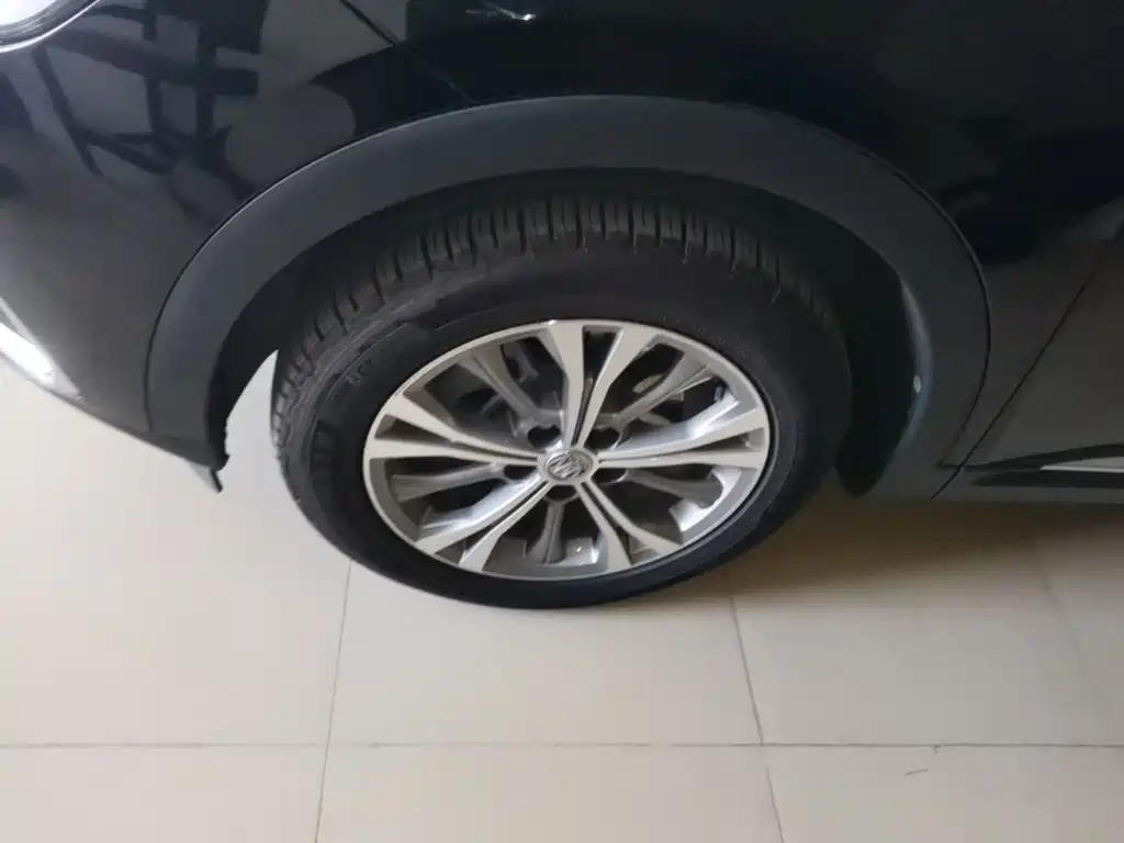 Buick Envision Plus — миниатюра 23
