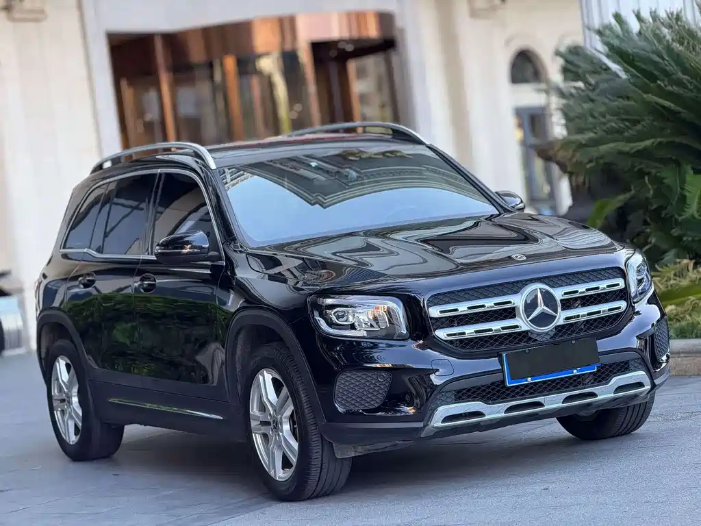 Mercedes-Benz GLB — миниатюра 3