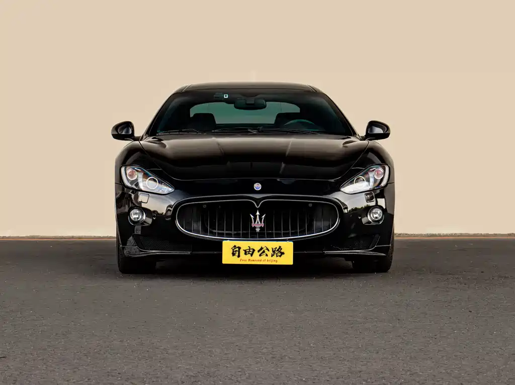 Maserati GranTurismo 2013 4.7L Sport Automatic