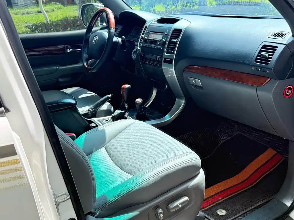 Toyota Prado — миниатюра 13