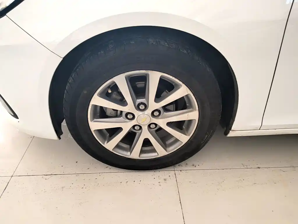 Chevrolet Malibu — миниатюра 23