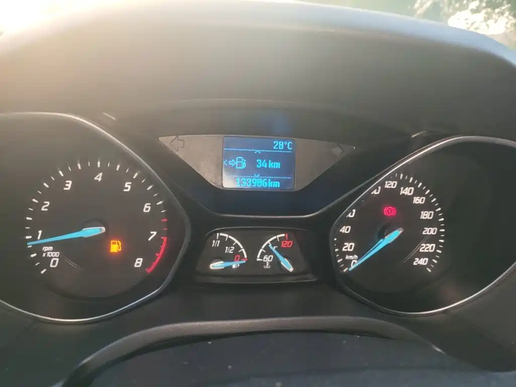 Ford Focus — миниатюра 12