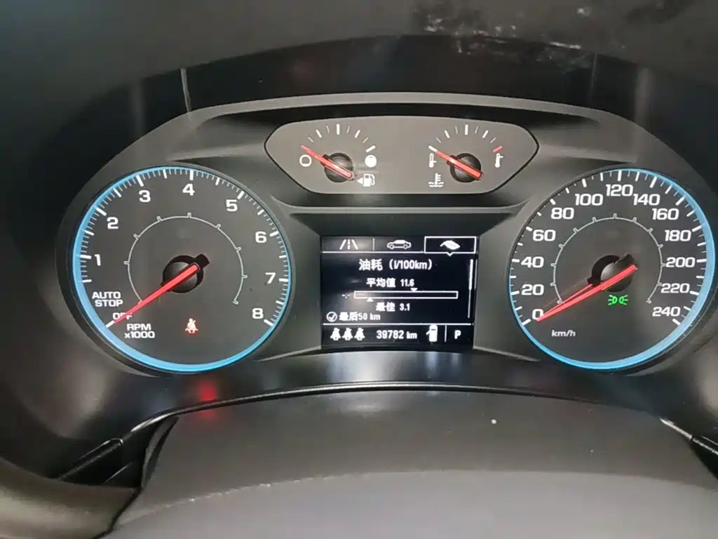 Chevrolet Equinox — миниатюра 12