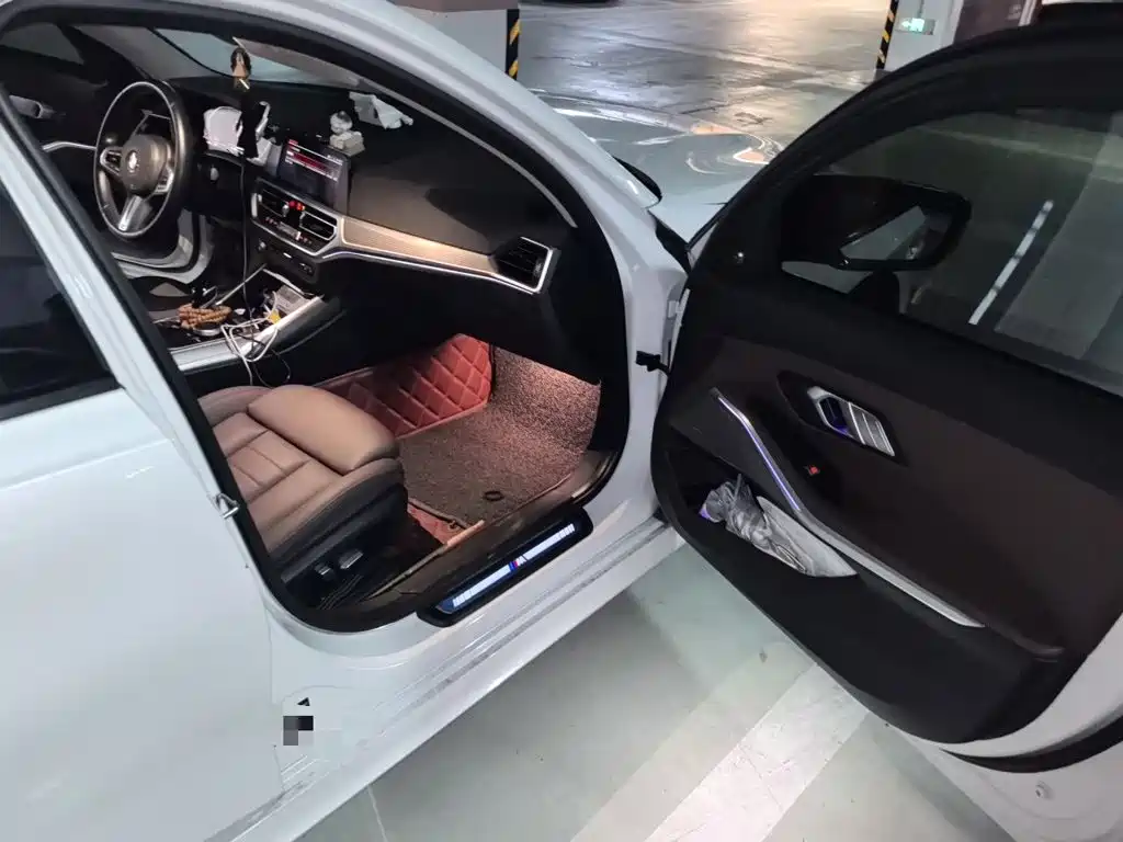 BMW 3 Series — миниатюра 18
