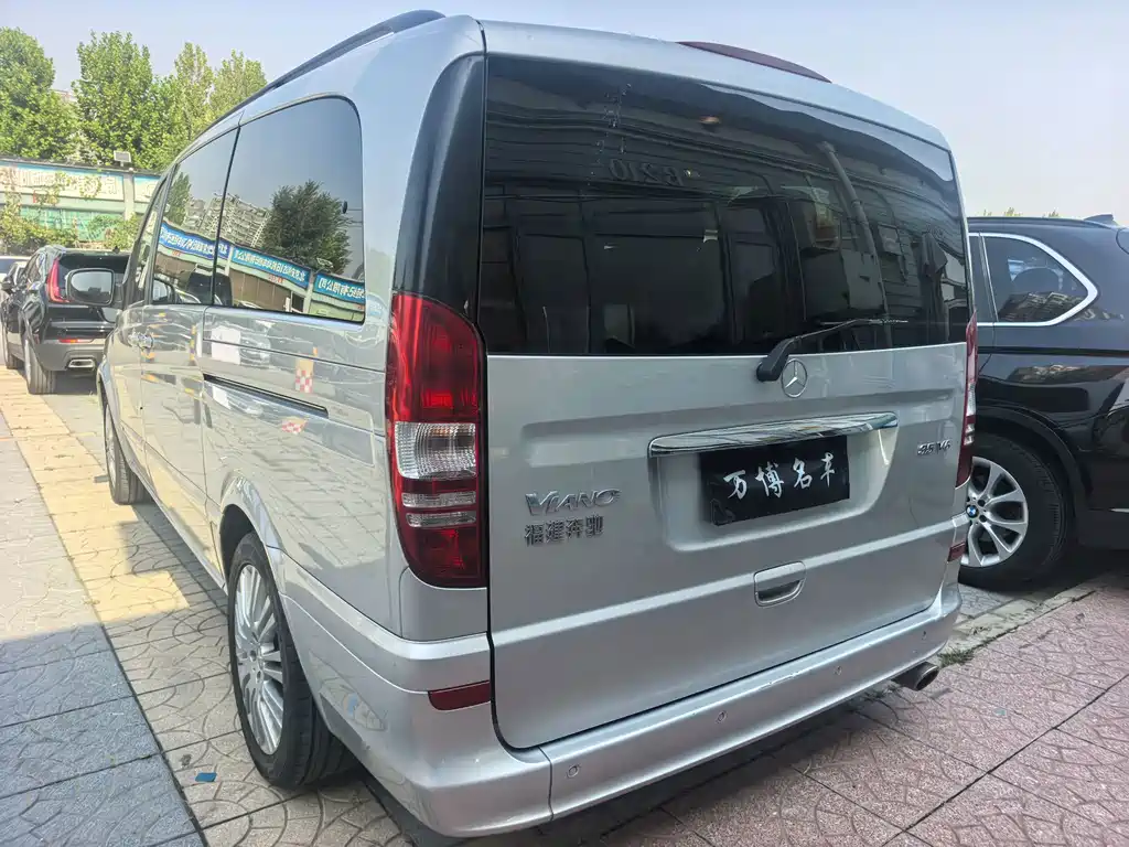Mercedes-Benz Viano — миниатюра 14