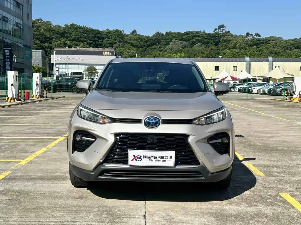 Toyota Wildlander — миниатюра 3