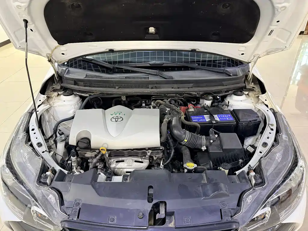 Toyota Yaris L — миниатюра 16