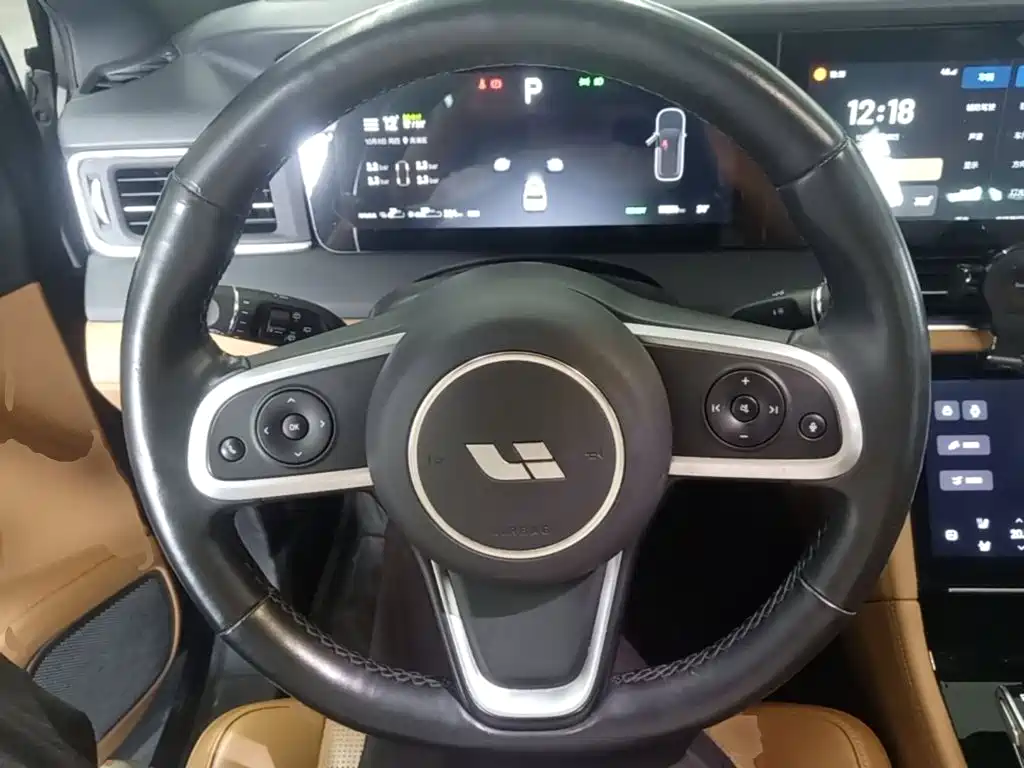 Li Auto Li ONE — миниатюра 11