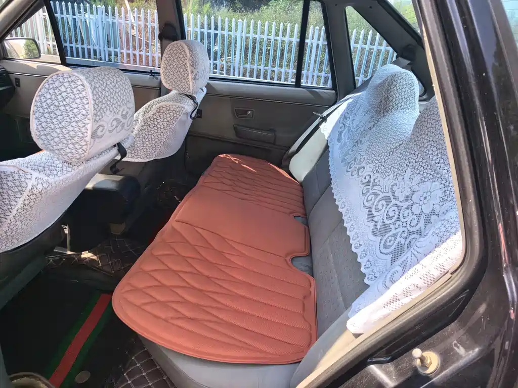 Volkswagen Santana — миниатюра 11