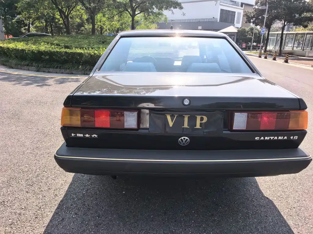 Volkswagen Santana — миниатюра 6