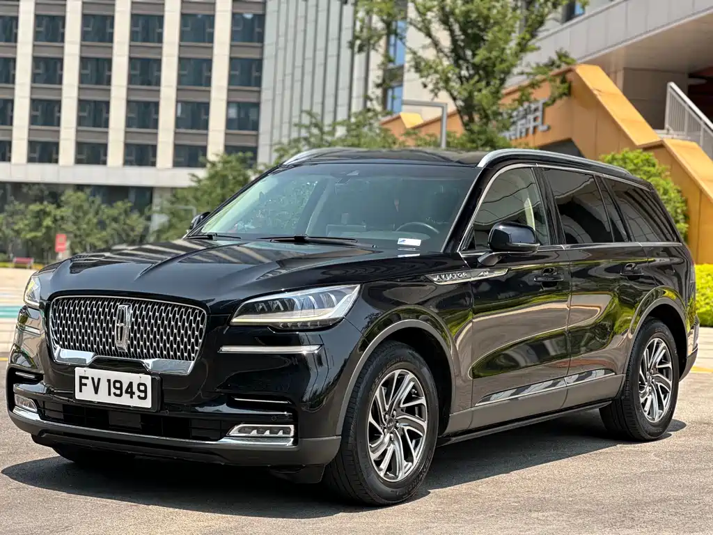 Купить Lincoln Aviator (Import)