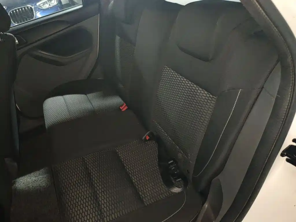 Ford Focus — миниатюра 19