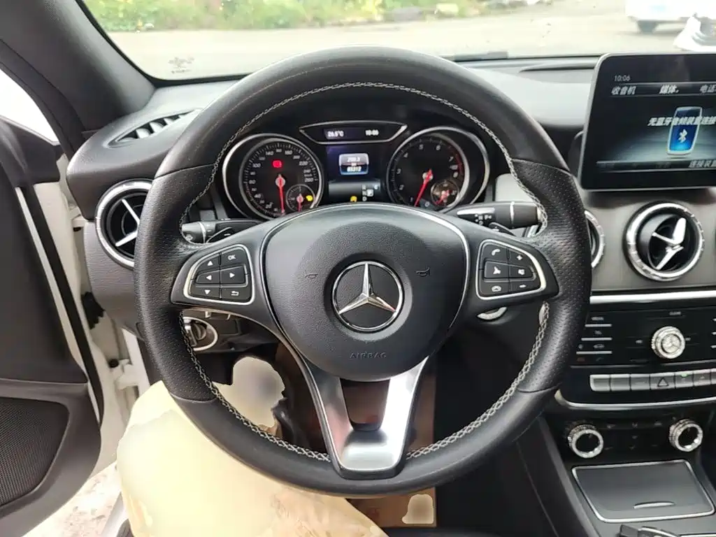 Mercedes-Benz CLA (Import) — миниатюра 11