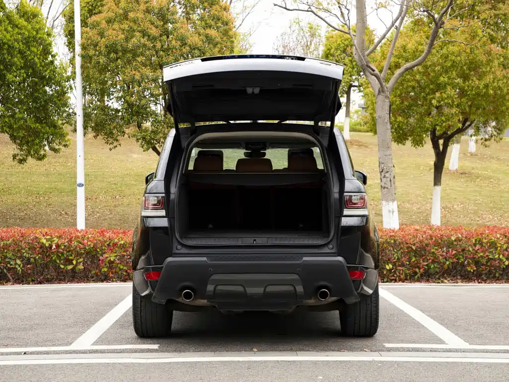 Land Rover Sport — миниатюра 8