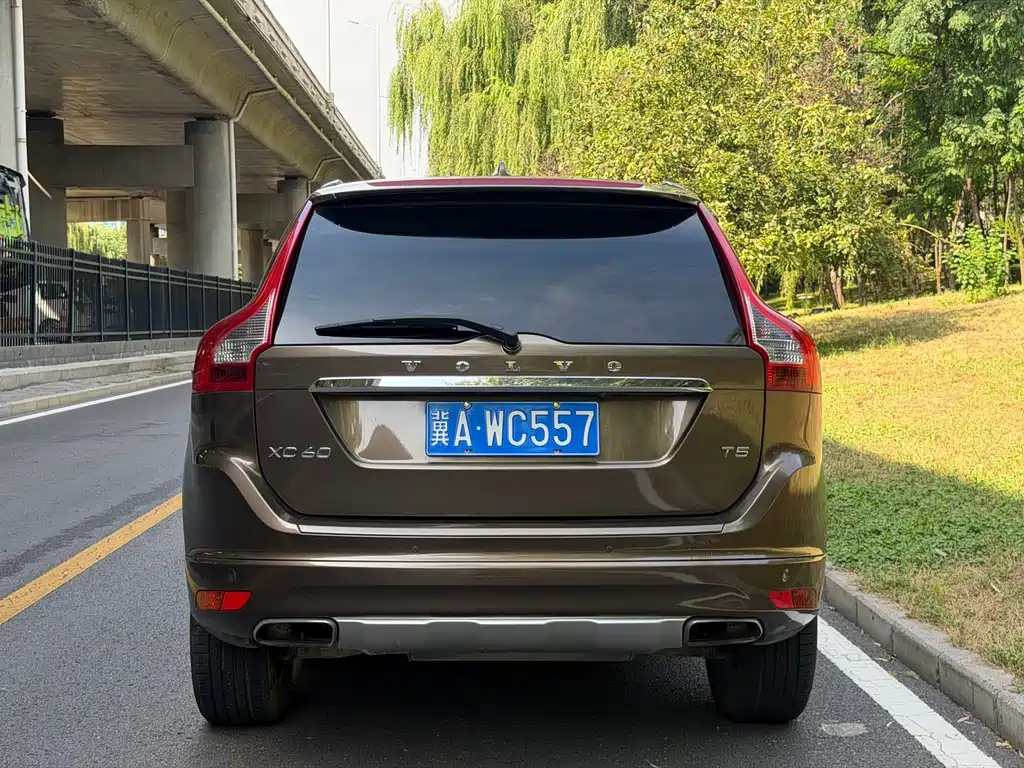 Volvo XC60 — миниатюра 5
