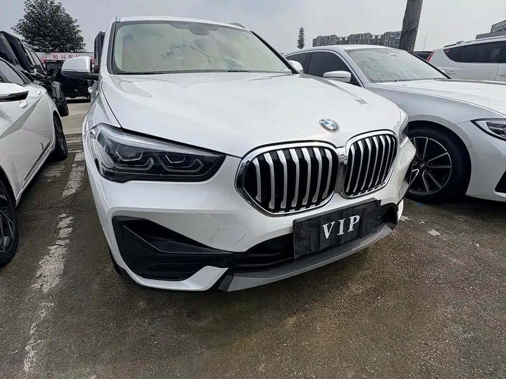 BMW X1 — миниатюра 3