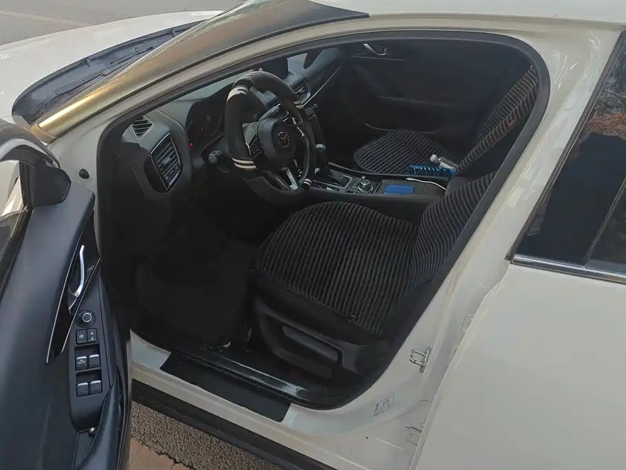 Mazda CX-4 — миниатюра 9