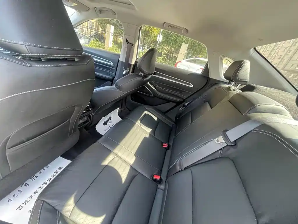 Geely Emgrand — миниатюра 4