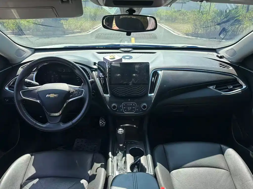 Chevrolet Malibu XL — миниатюра 9