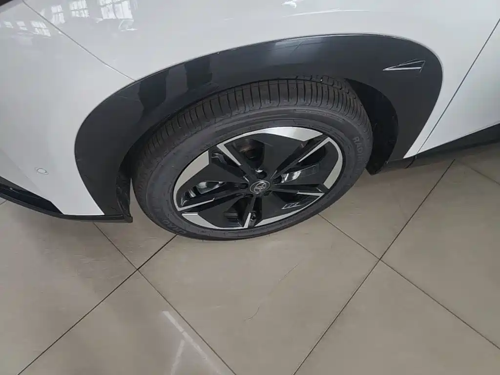 Toyota bZ3X — миниатюра 23