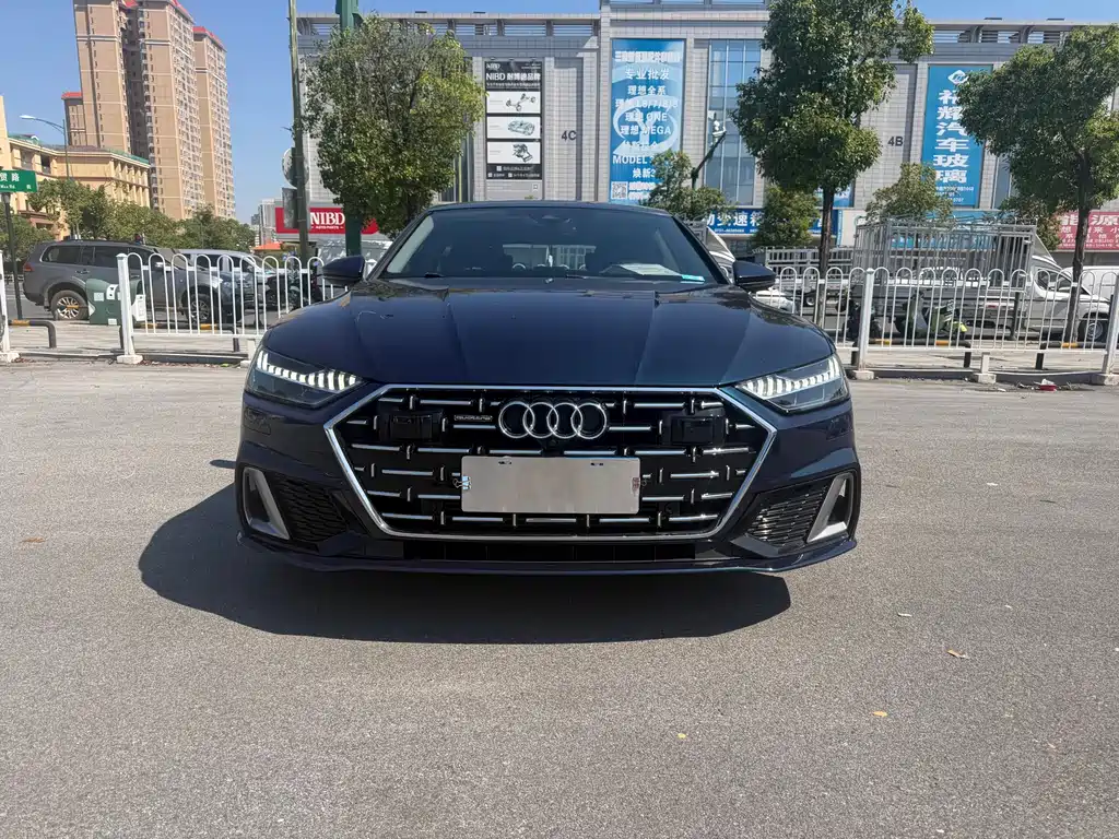 Audi A7L — миниатюра 2