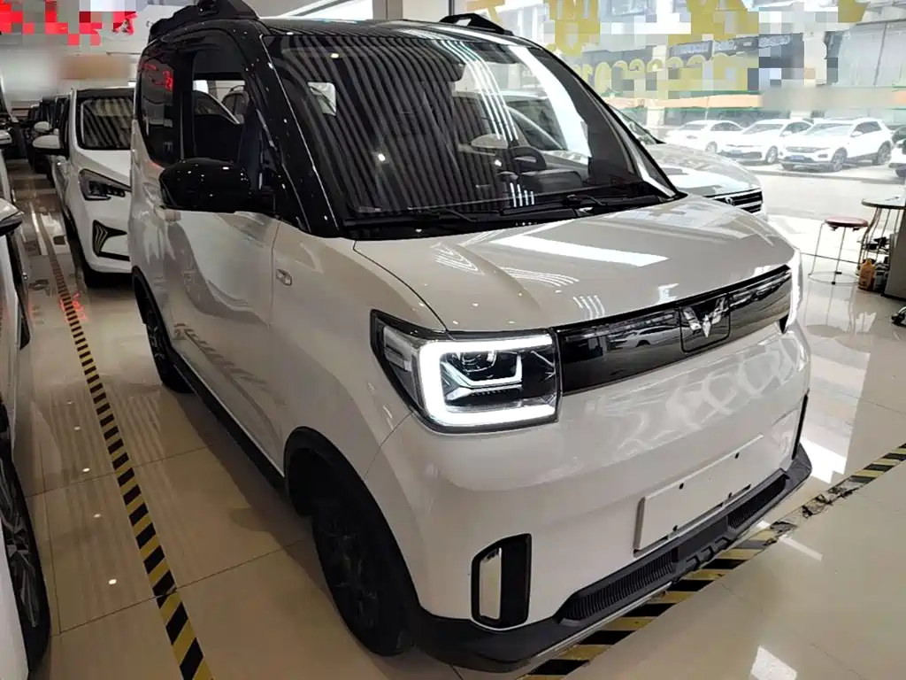 Wuling MINIEV — миниатюра 4