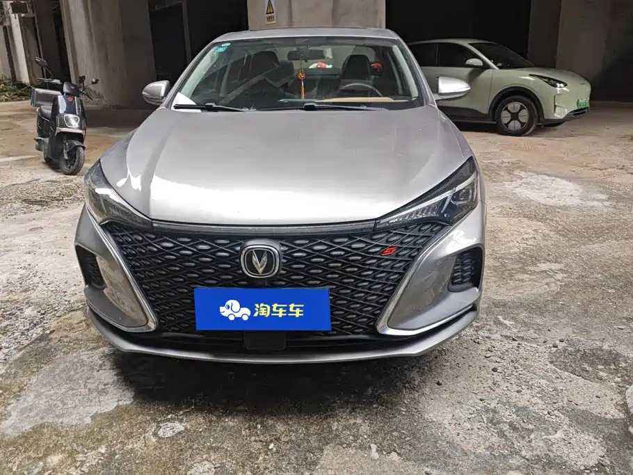 Changan Eado — миниатюра 2