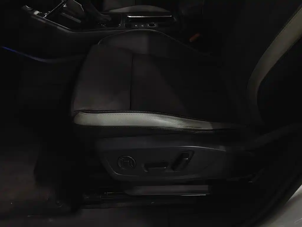 Audi Q3 — миниатюра 20