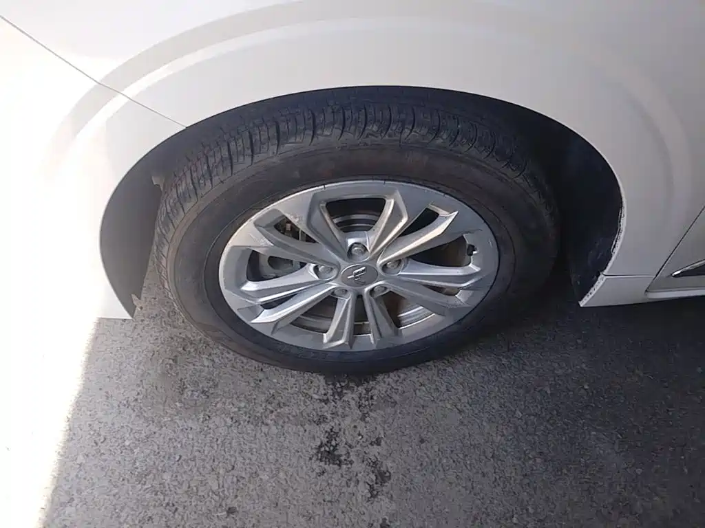 Wuling Jiachen — миниатюра 23