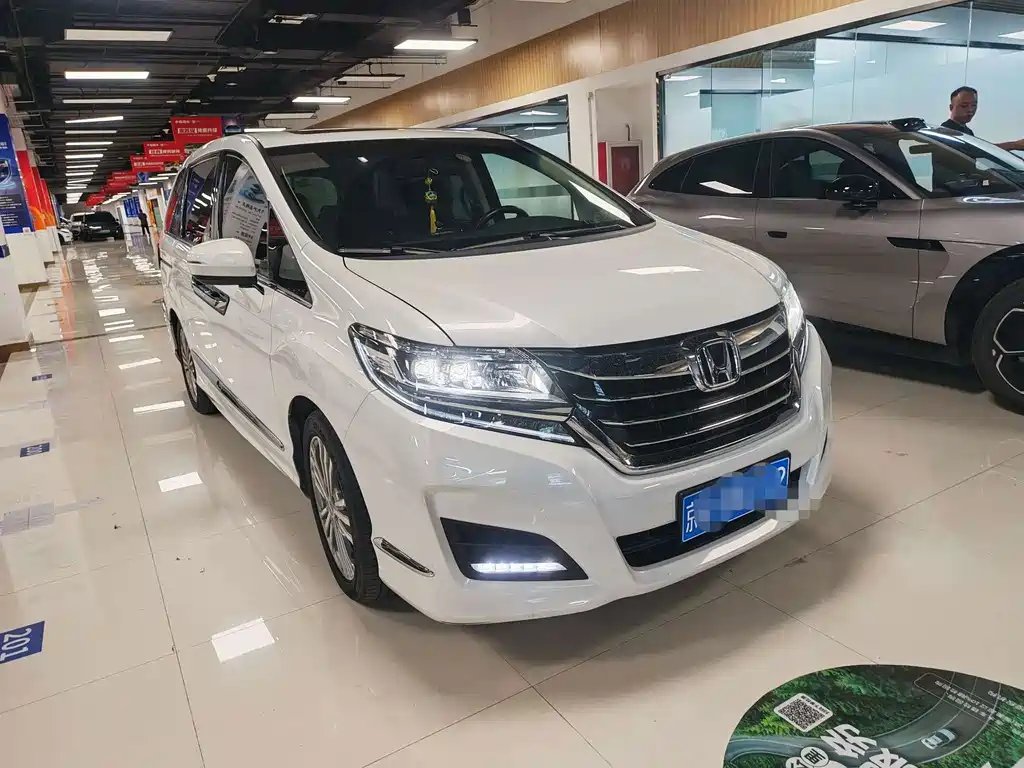 Honda Elysion — миниатюра 3