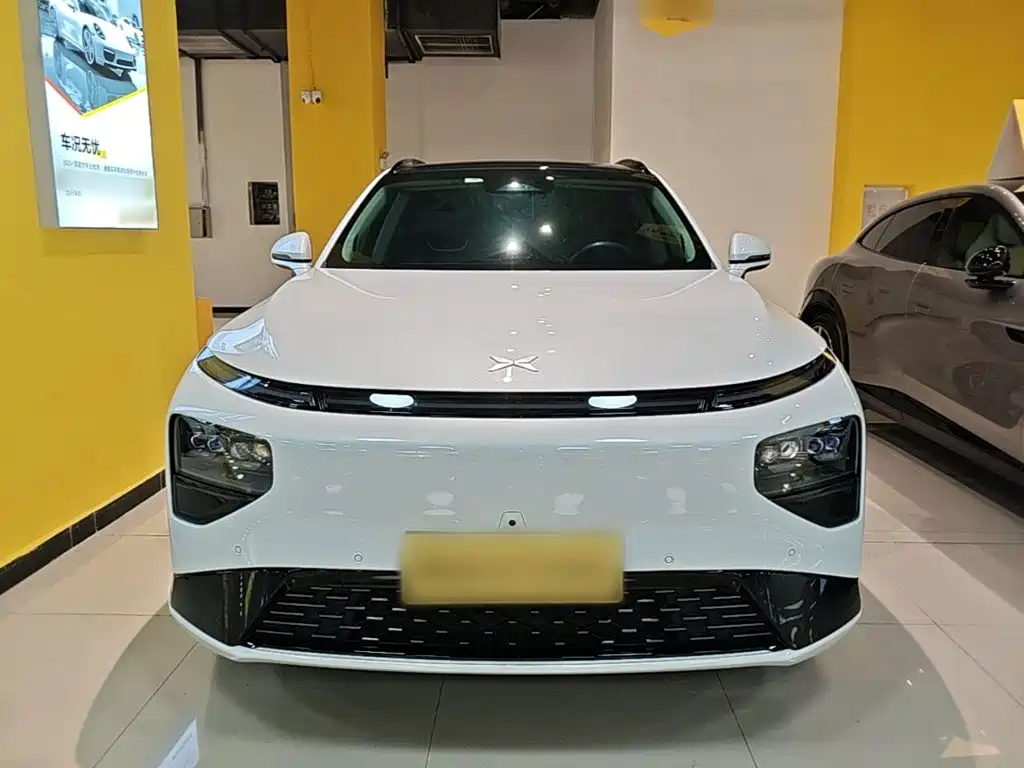 XPeng G9 — миниатюра 3