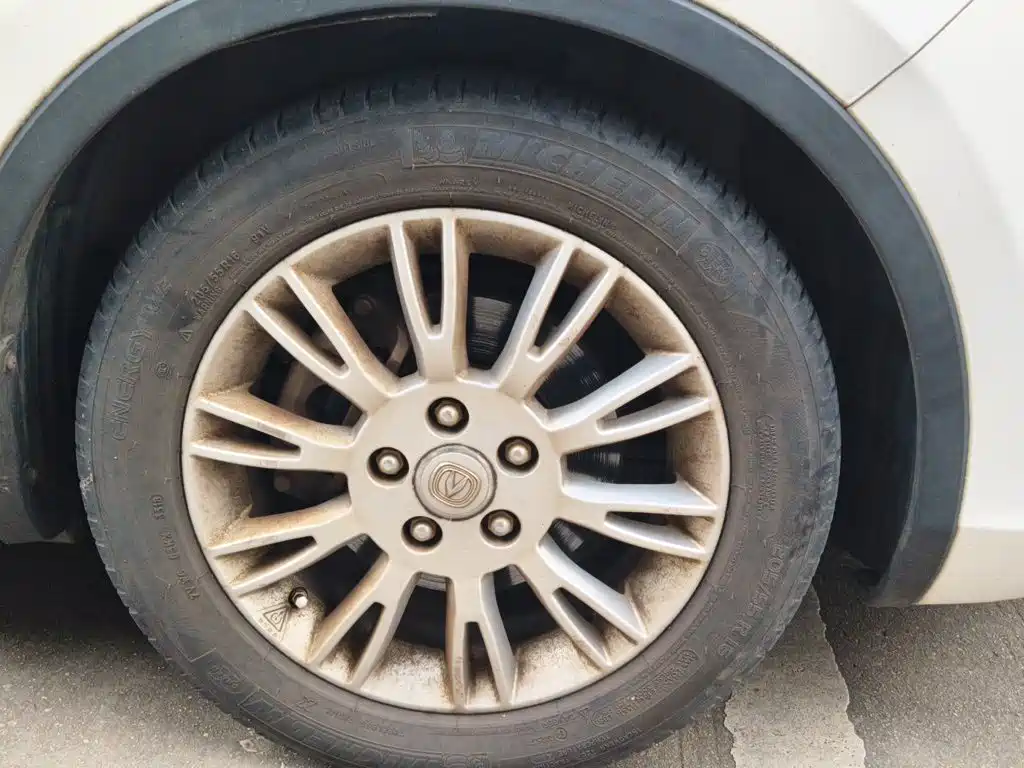 Changan Eado XT — миниатюра 8