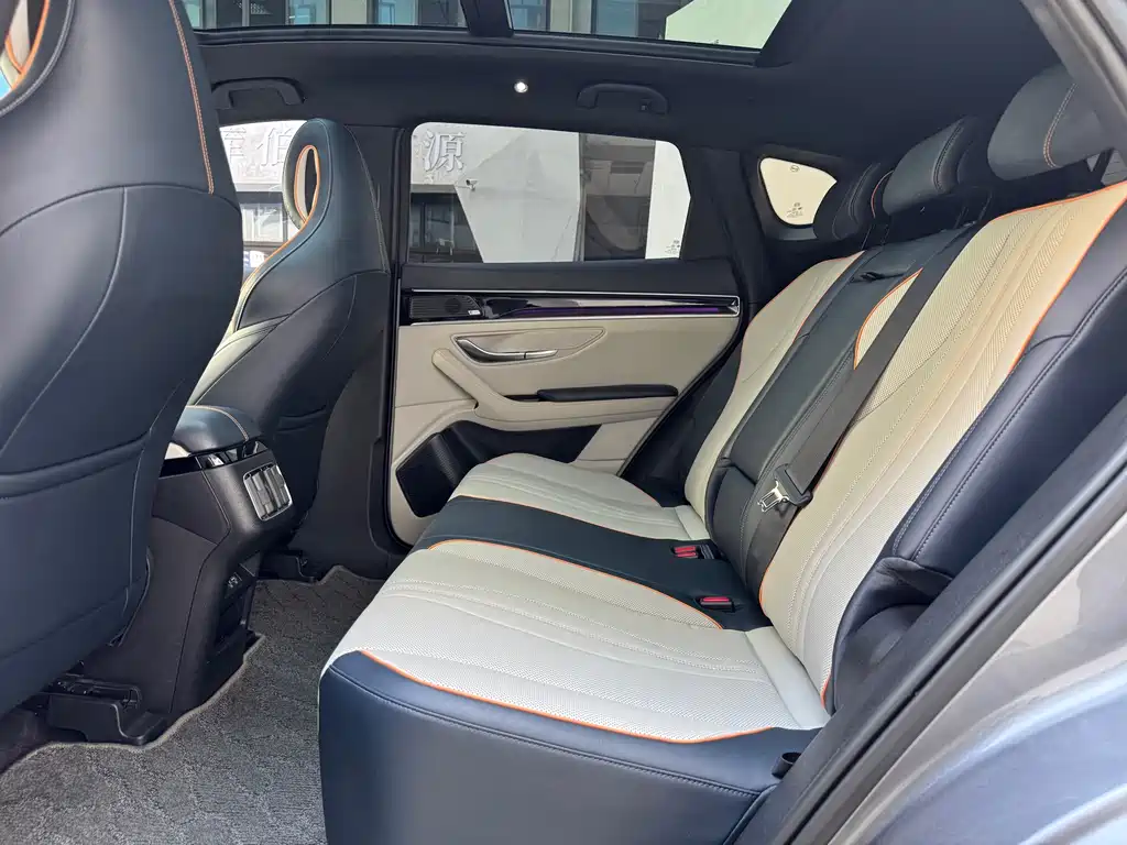 BYD PLUS New Energy — миниатюра 15