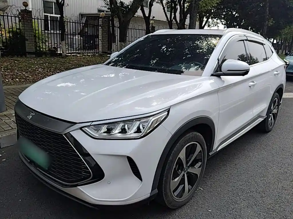 BYD PLUS New Energy — миниатюра 2