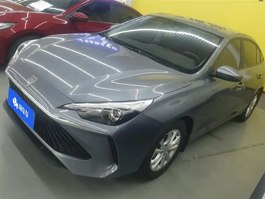 Купить Roewe i5