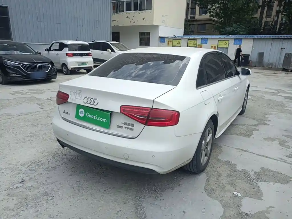 Audi A4L — миниатюра 7