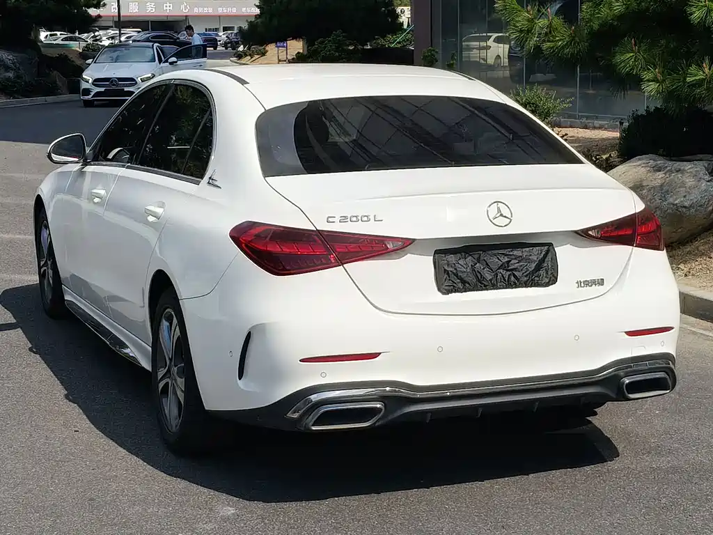 Mercedes-Benz C-Class — миниатюра 17