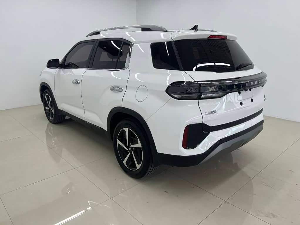 Hyundai Beijing Hyundai ix35 1.4 л 2022 г. Белый, пробег 23000 км