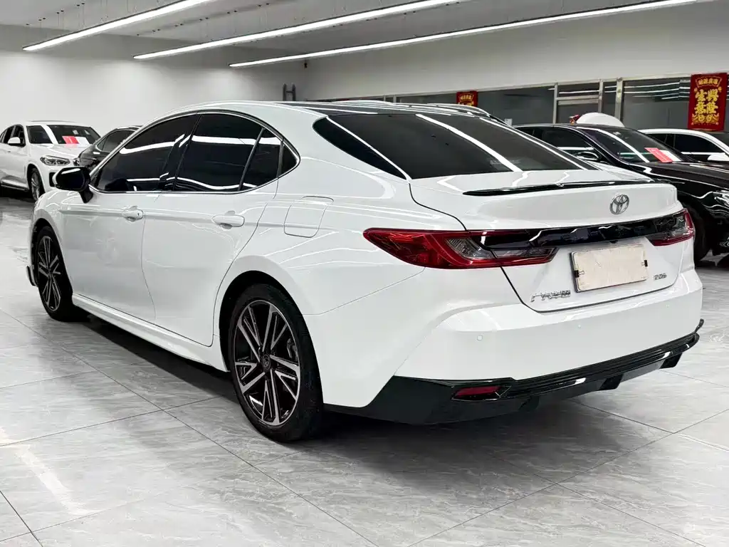 Toyota Camry 2024 2.0S Sport