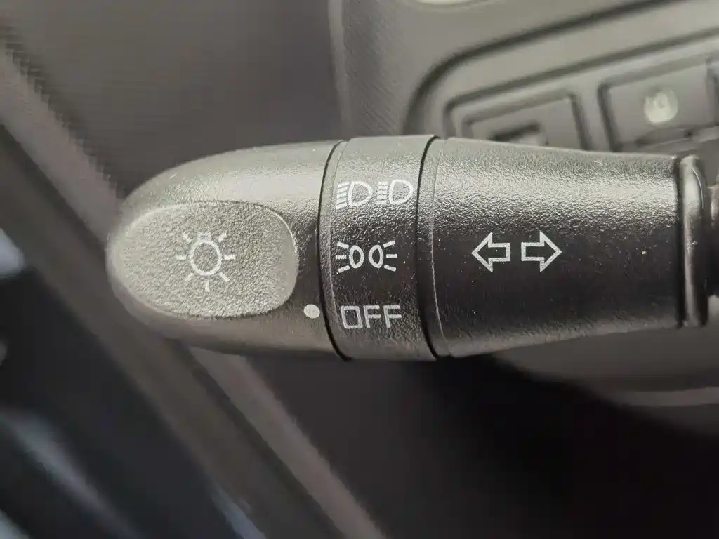 Wuling MINIEV — миниатюра 21
