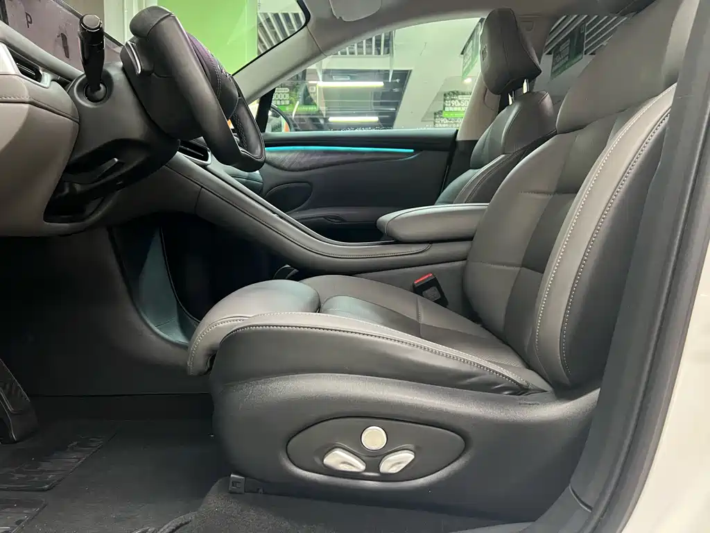 ZHIJI AUTOMOBILE ZHIJI LS6