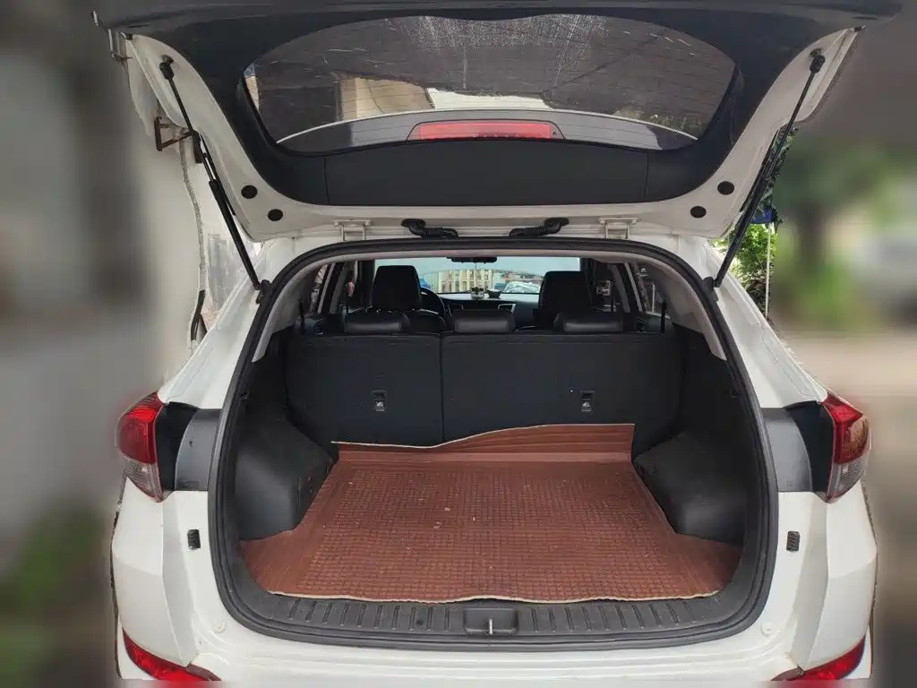 Hyundai Tucson — миниатюра 15
