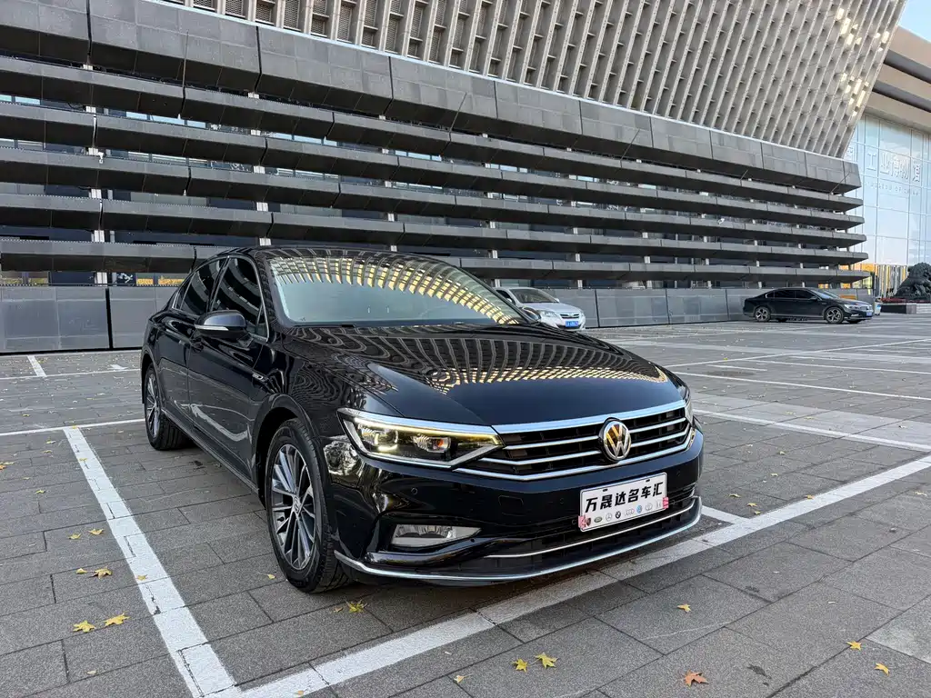 Volkswagen Magotan — миниатюра 3