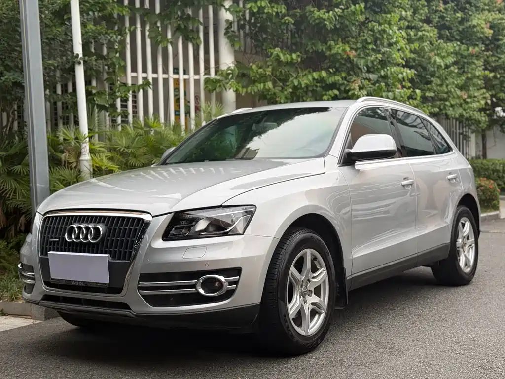 Купить Audi Q5