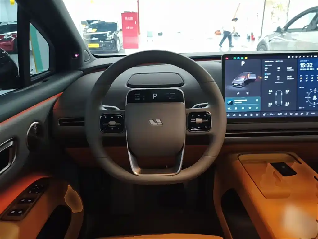 Li Auto i8 2025 Standard