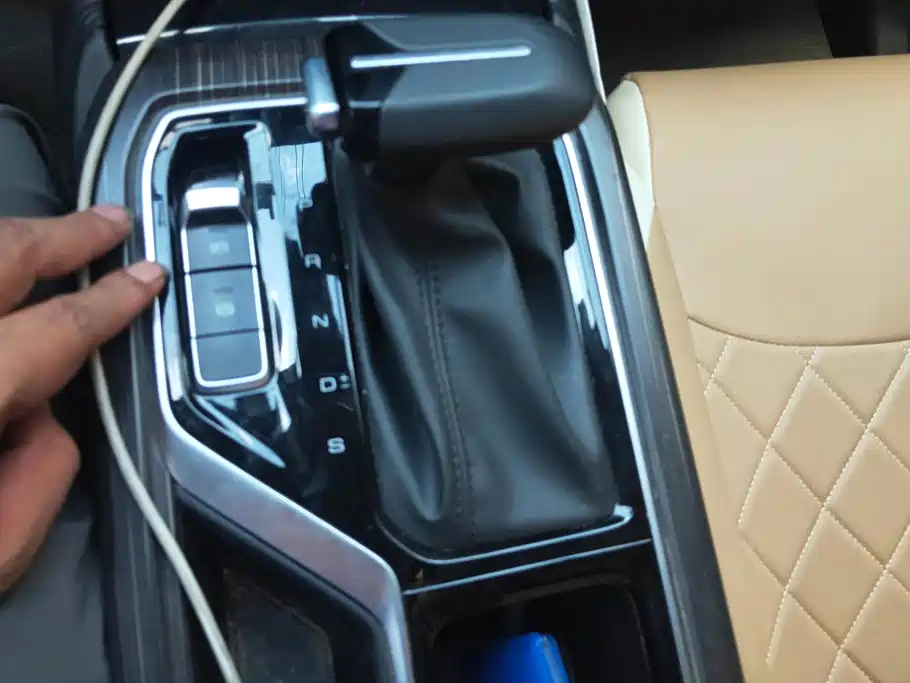Wuling Jiachen — миниатюра 15