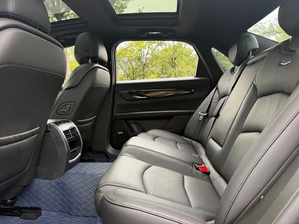 Cadillac CT6 — миниатюра 9