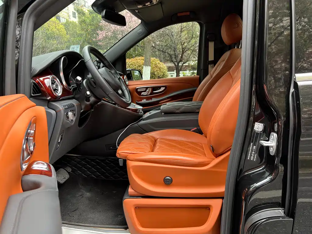 Mercedes-Benz V-Class V 2022 V 260 L Luxury