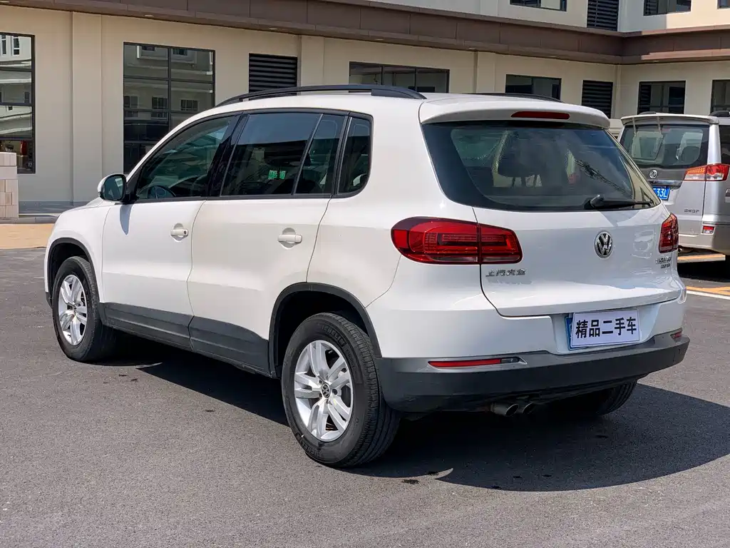 Volkswagen Tiguan — миниатюра 4