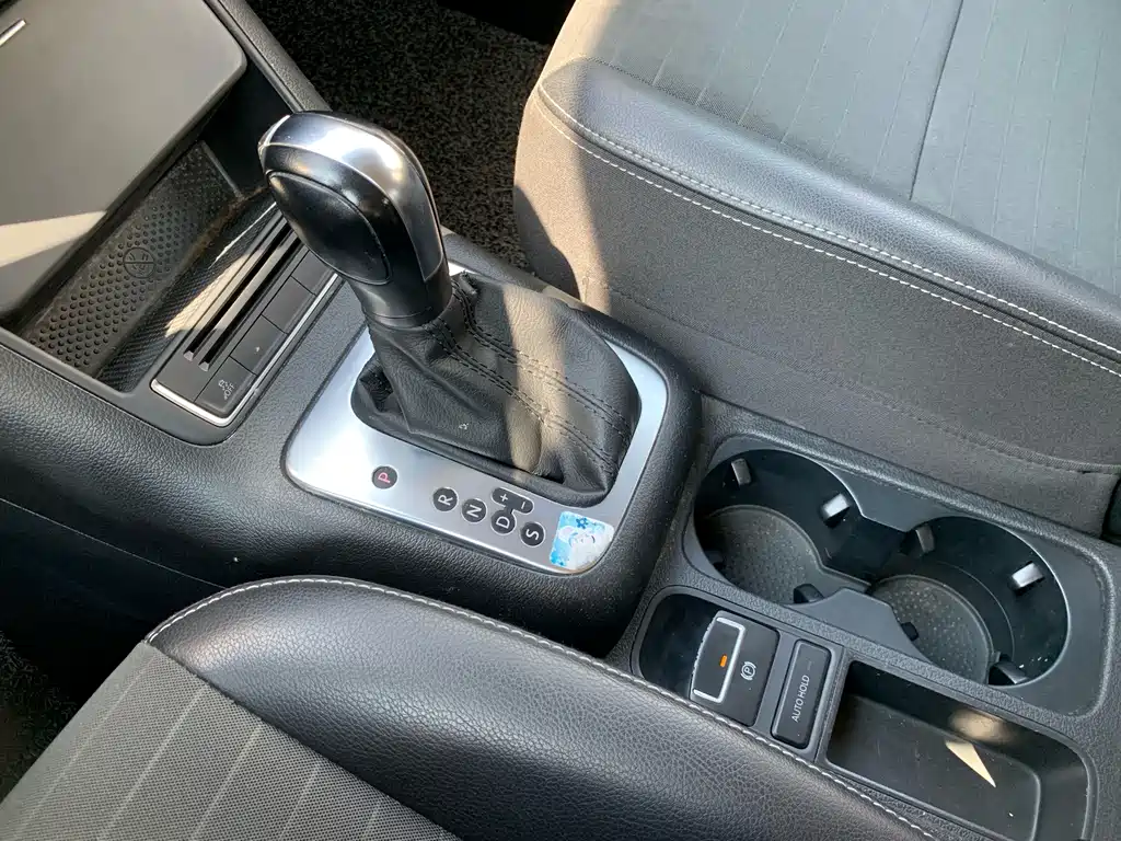 Volkswagen Tiguan — миниатюра 20